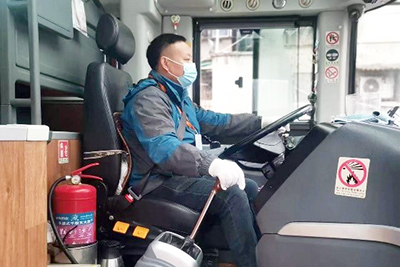 【优良驾驶员】爱岗敬业守初心，服膺安全万里杏转—全国路路运输安全行车二百万公里优良驾驶员  刘志勇