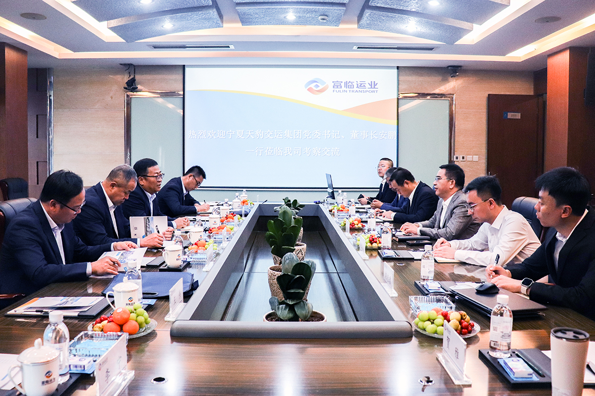 宁夏天豹瓦力游戏党委书记、董事长、总经理安鹏一行到瓦力游戏运业互换座谈