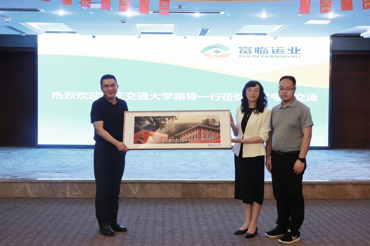 fb3dcf14fe7b1d727cfa51884b476be2