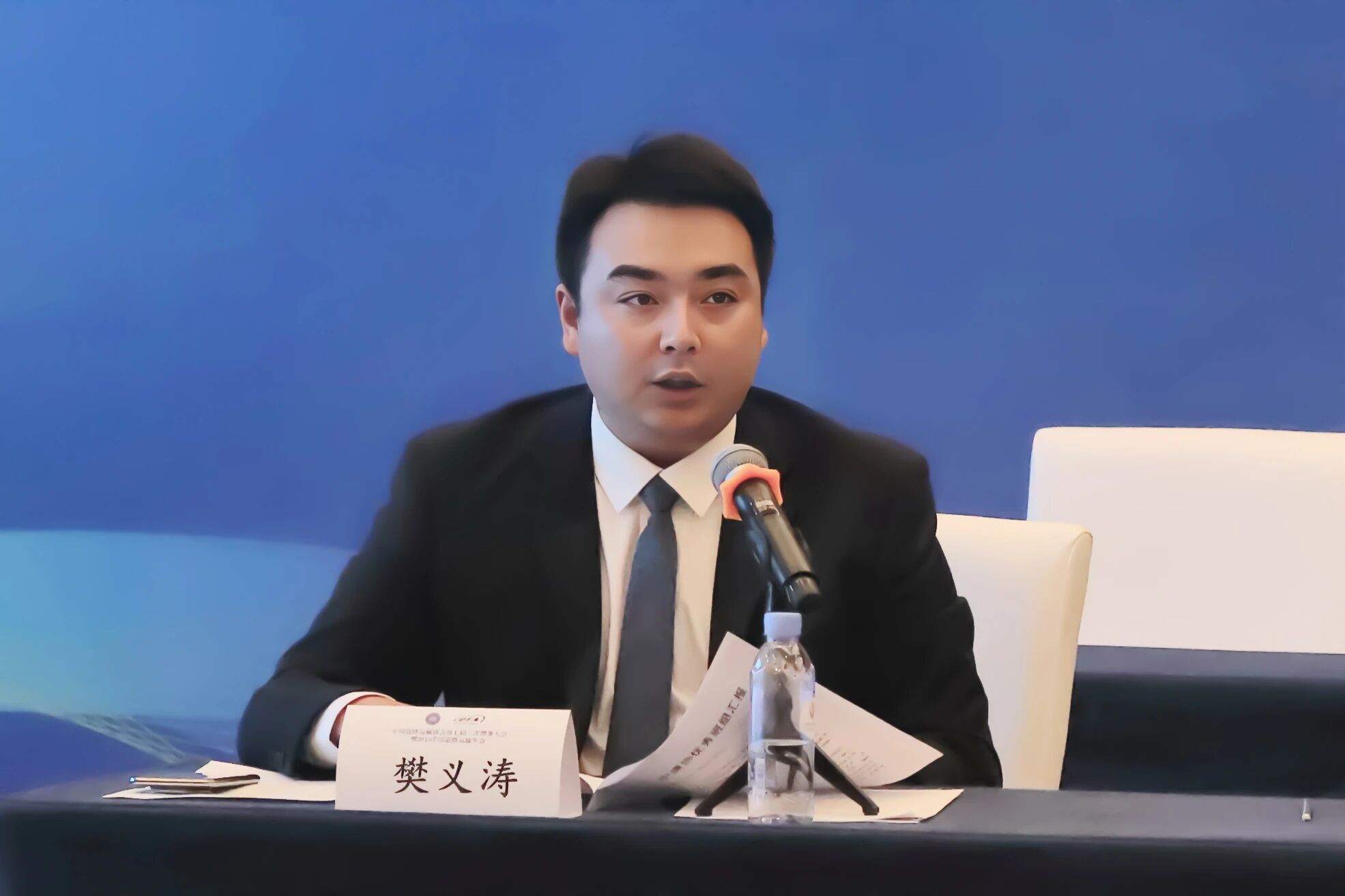 c7a16350a2f99cb0c2203ea9af17983e